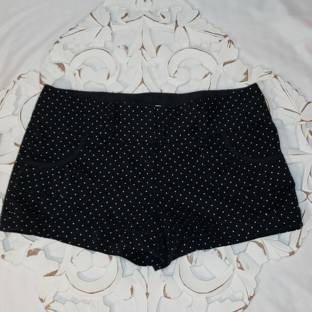 Charlotte Russe black & white polka dot shorts 10